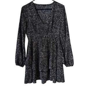 SHEIN Black and White Long Sleeve Dress